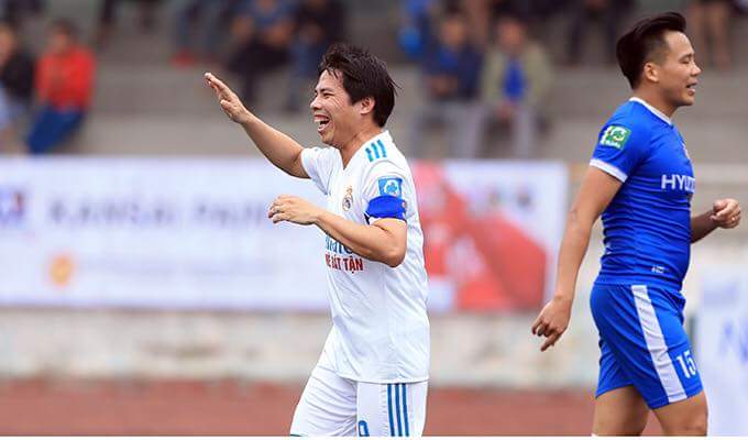 Bầu Tuấn Huy từng ghi bàn ở vòng bảng giải hạng Nhì - Cúp Vietfootball - Ảnh: Đức Cường 