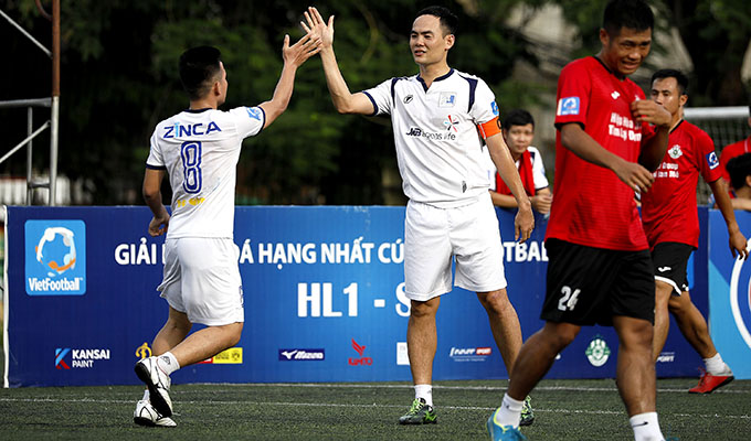 Mặc dù để thua UCE Lê Dương và Hiệp Hòa vẫn là đội bóng thứ 2 giành tấm vé thăng hạng khi thắng trong trận đối đầu với đội bóng xếp thứ 3 là Mobi