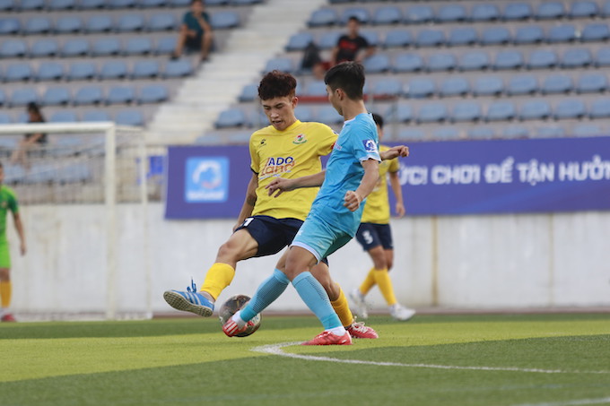Dù đã hết mục tiêu nhưng Minh Khai vẫn thi đấu hết mình và có được chiến thắng trước FK Hamek 
